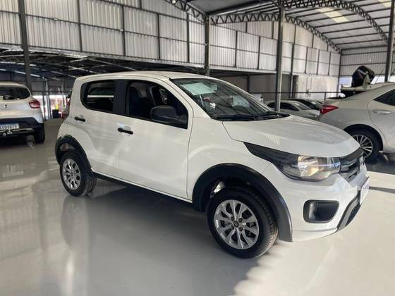 FIAT MOBI 1.0 EVO FLEX LIKE. MANUAL FIAT MOBI 1.0 EVO FLEX LIKE. MANUAL